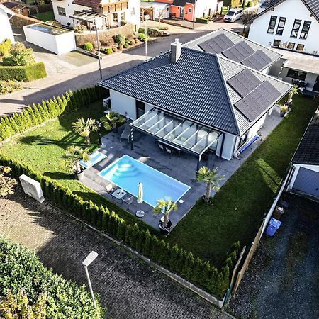 Grosszuegige Unterkunft Mit Terrasse Oberbrechen Eksteriør bilde