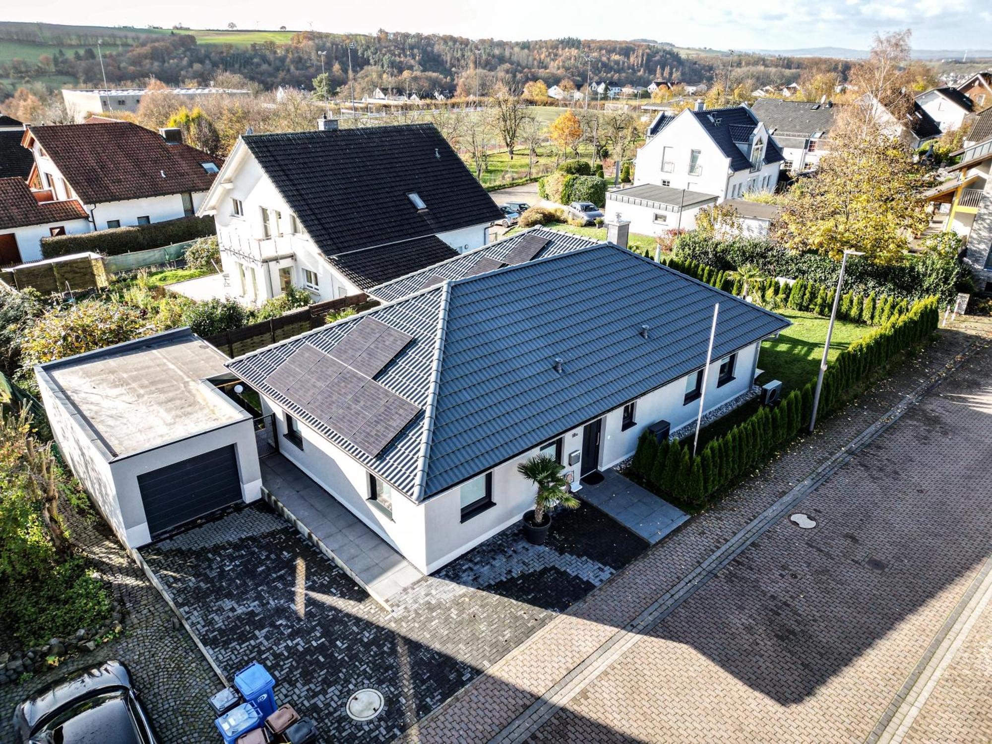 Grosszuegige Unterkunft Mit Terrasse Oberbrechen Eksteriør bilde